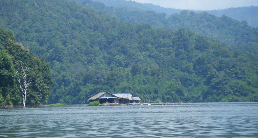 nice view at mae ngat dam nice view at mae ngat dam