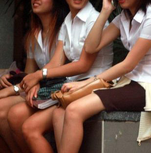 Dek Sideline Girls In Thailand