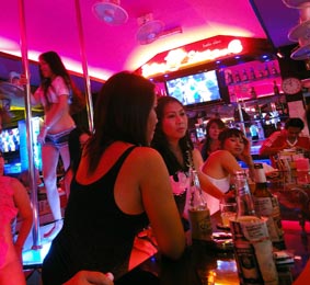 Thai Bar Girls 3