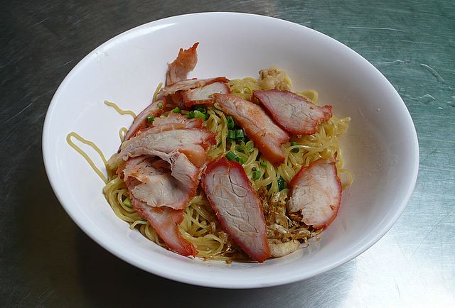 chinese egg noodles with red pork