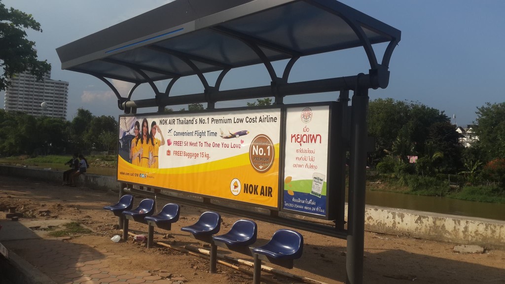 chiang mai bus stop